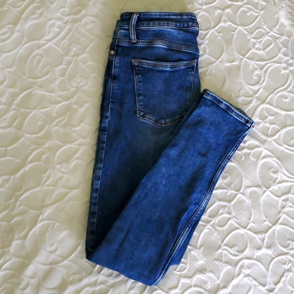 Silver Jeans High Note Skinny 26 Like New